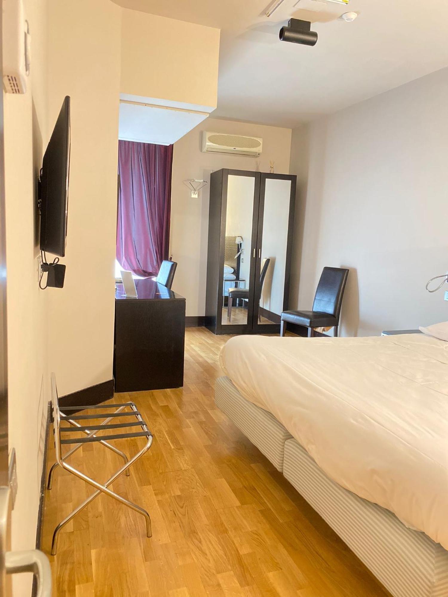 Mh Design Hotel Neapol Exteriér fotografie