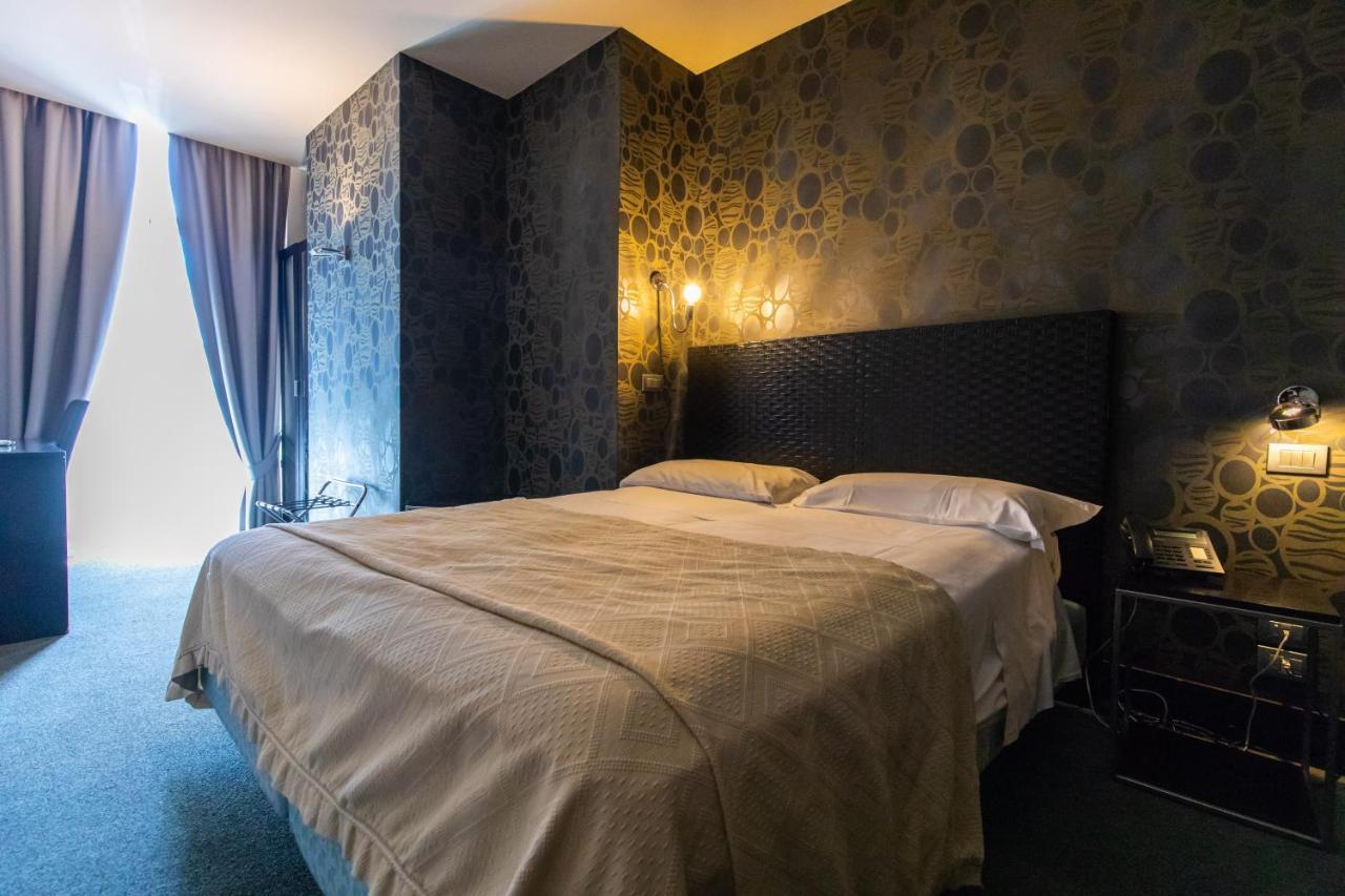 Mh Design Hotel Neapol Exteriér fotografie